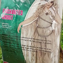 Enchanted Ghost Halloween Outfit