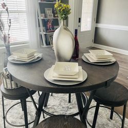 Table And Chair Dining Room set