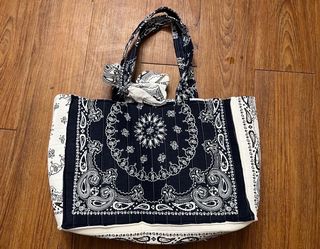 Woman Tote 14x20 Inches