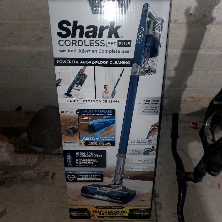 Shark Cordless Pet Plus