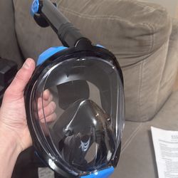 Snorkeling/spearfishing mask