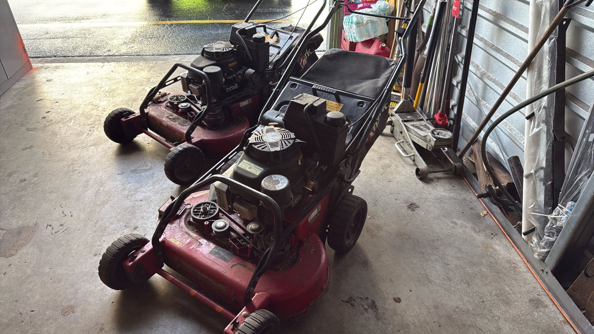 2 Mechanic Specials Toro  commercial push mowers