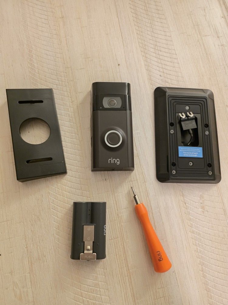 Ring Doorbell 2 & Ring Solar Charger