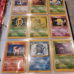 POKEMON Cards 