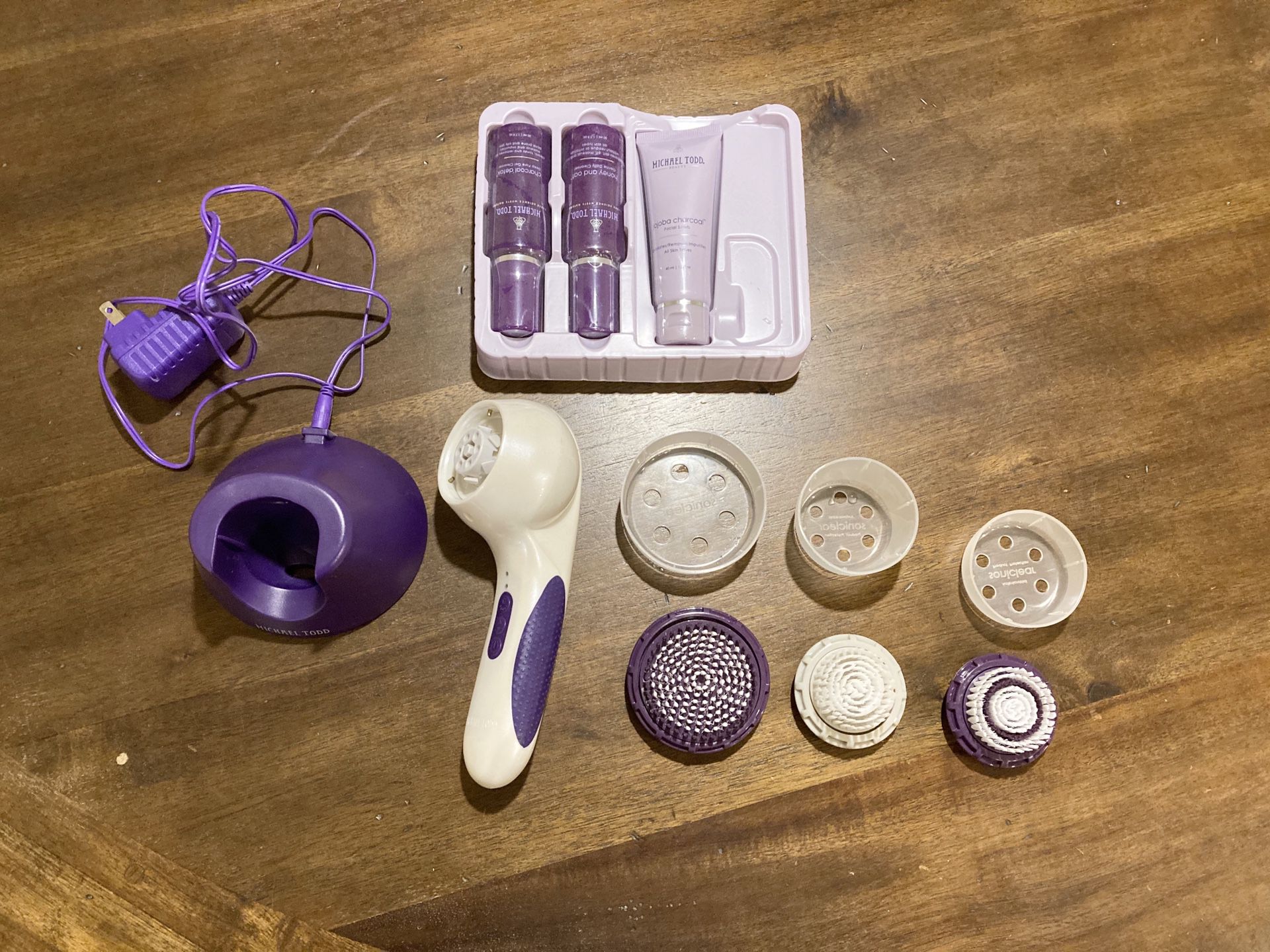 Soniclear Elite Antimicrobial Sonic Skin Cleansing System