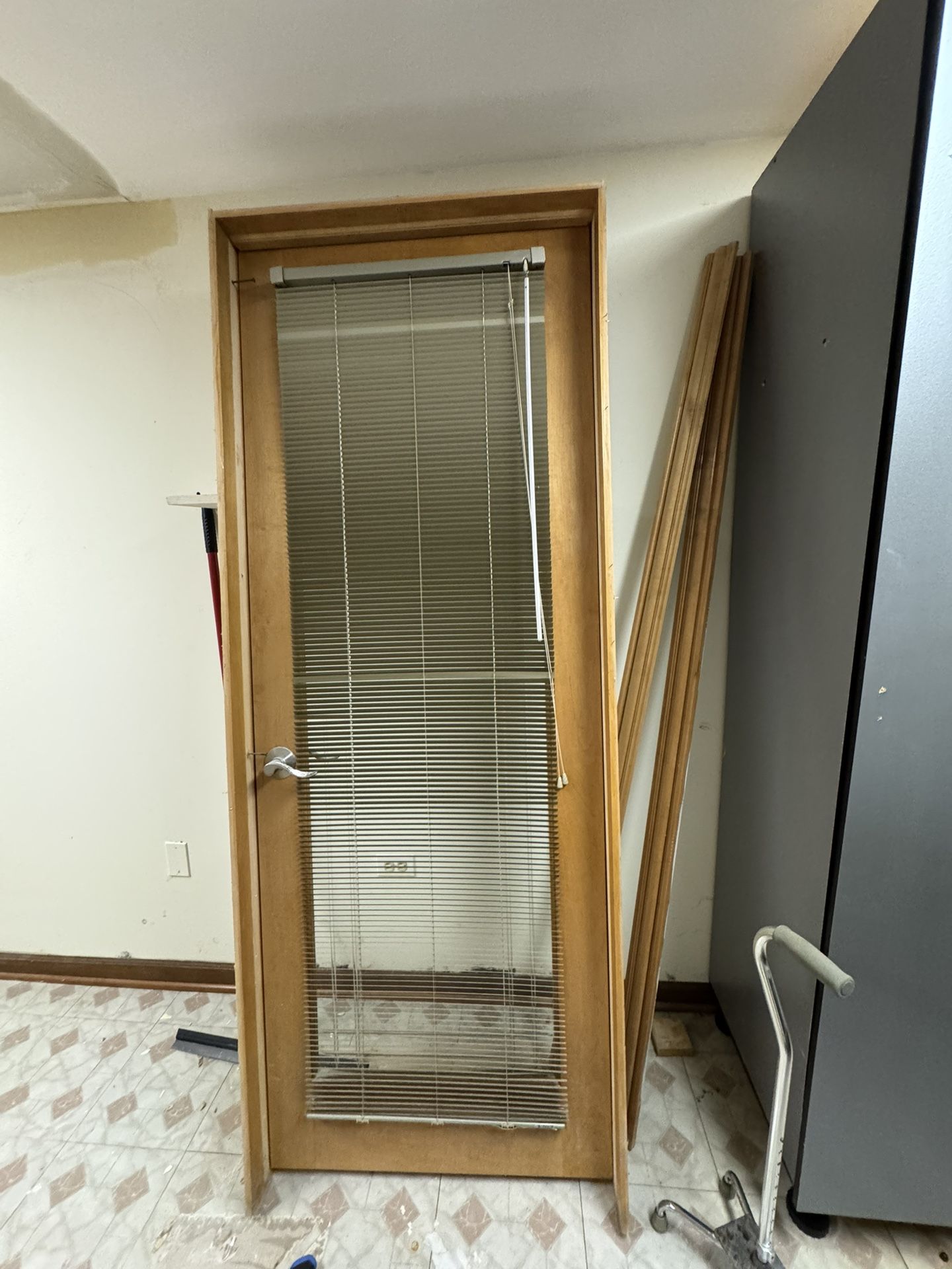FiberGlass Wooden Door With Inside Curtain