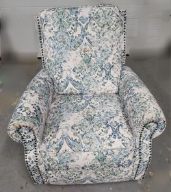 Swivel Glider Rocker Recliner