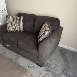 $200 - Three Piece Sofa Set