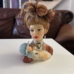 Cameo Girls Deluxe Lady Vase