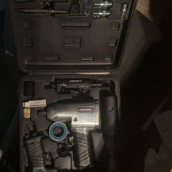 HUSKY Pneumatic tool set 
