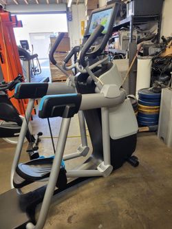 PRECOR 885 AMT With P82 Console (Delivery Included 