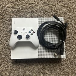 xbox one S - includes all 14 games shown and a functional controller 