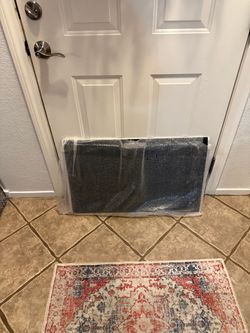 $25 BRAND NEW THRESHOLD WRAP
