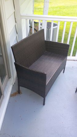 Patio set (3 chairs) 1 table