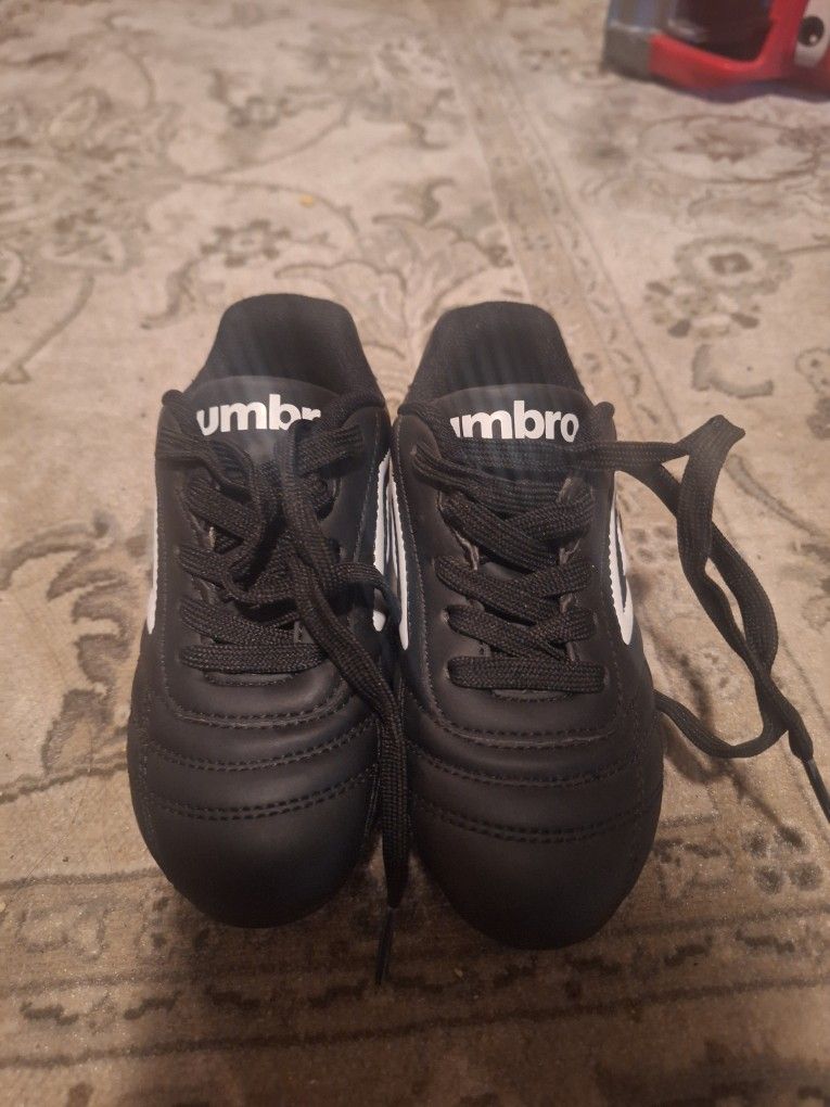 Umbro Cleats