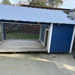 Doghouse / Kennel