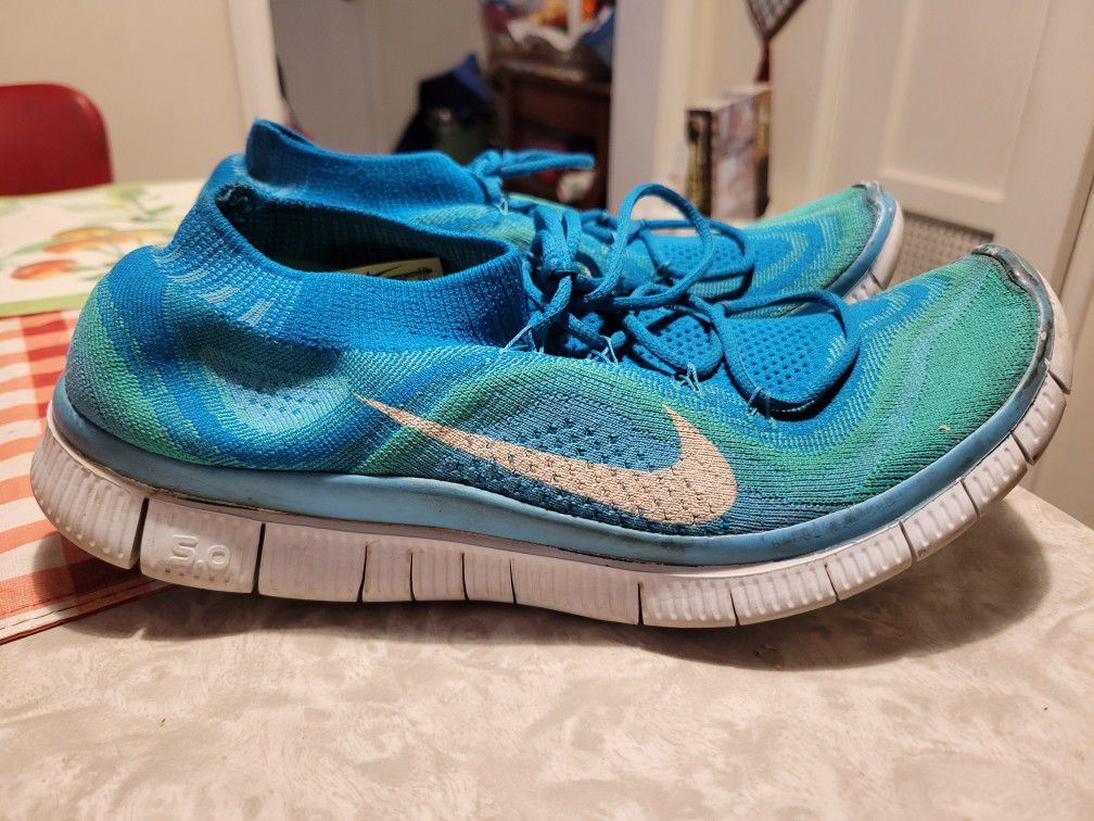 Stratford on Avon Saludo camión NIKE Free Run 5.0 Flyknit Running Sneaker Shoes 11 US Teal Blue Turquoise  Womens for Sale in Fresno, CA - OfferUp