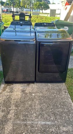 Washer and dryer set