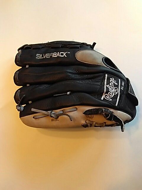 Softball Glove! Rawlings Silverback SB1300 13 inch glove