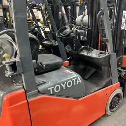 Toyota Forklift Like New Como Nuevo Precio Excelente