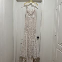 Gorgeous Melissa Sweet Wedding Gown