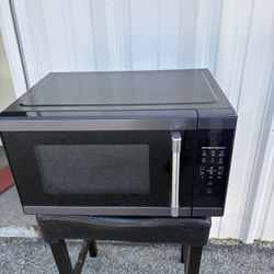 Microwave 1000W **Like New**