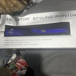 ion Titanium Gator Styling Iron 1 1/4”