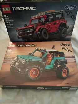 LEGO Technic Ford Bronco SUV & Jeep Wrangler Rubicon SUV