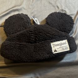 Disney Parks Disneyland Mickey Sherpa fleece beanie