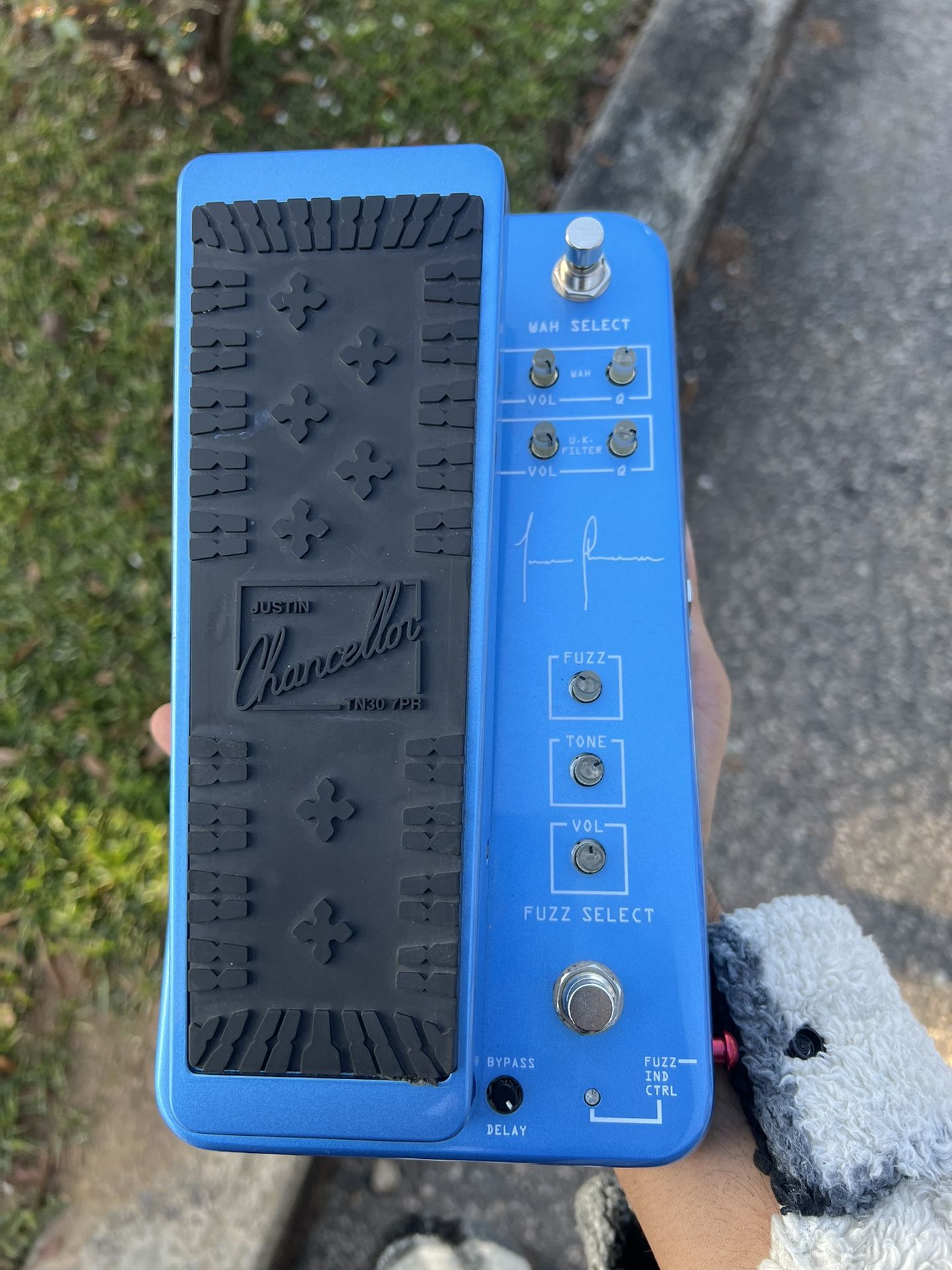 Dunlop JC Fuzz Wah Bass Pedal