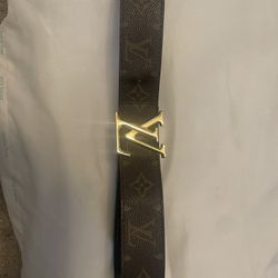Louis Vuitton reversible belt  