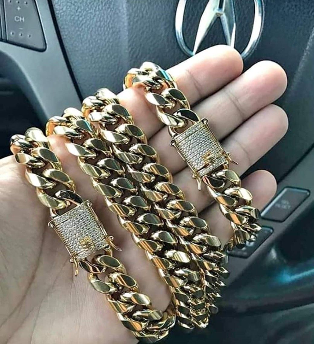 12MM Diamond Lock Cuban Link Set 14K Gold Plated Doesn't Loses Color