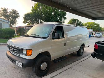 2005 Ford E-250