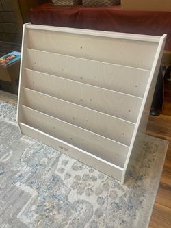 ECR4Kids Front-Facing Book Display shelf shelves