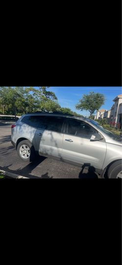 2010 Chevy traverse , good condition