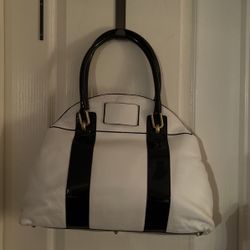 Brand New Ladies Chole Purse