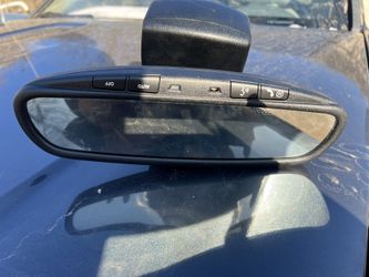 Rear View Mirror / Dash Cam