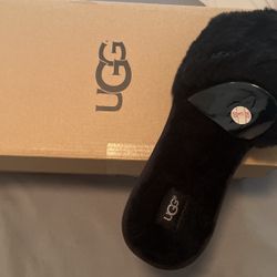 UGG Slides