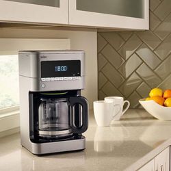Braun KF7170SI BrewSense Drip Coffeemaker, 12 cup, Stainless Steel, 7.9"D x 7.9"W x 14.2"H, Black and Silver