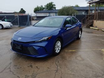 2025 TOYOTA CAMRY HEV LE