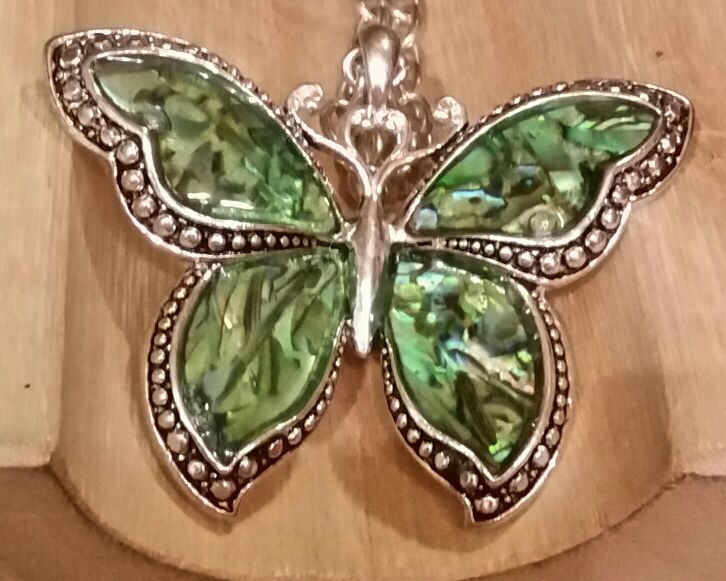 BUTTERFLY NECKLACE JEWELRY