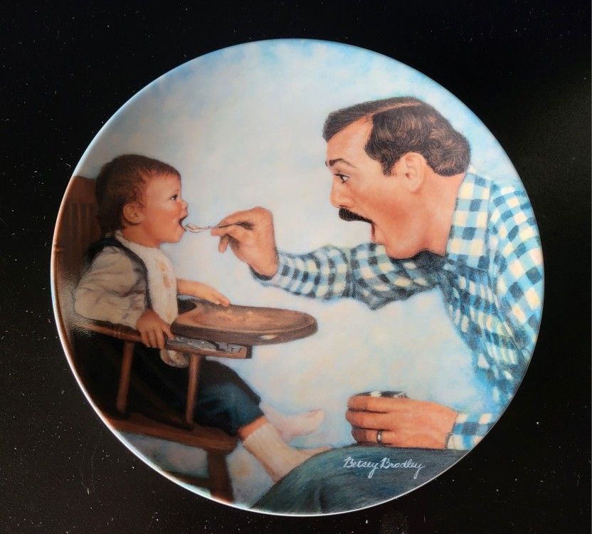 Lot of 5 Vintage Collectible Plates