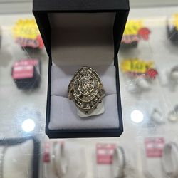 Gold and diamond ring 14k yellow gold 13.3g