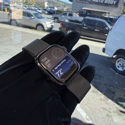 Apple Watch Series 8 Stainless Steel 