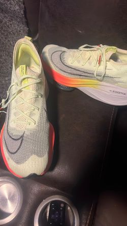 Nike zooms atomknit
