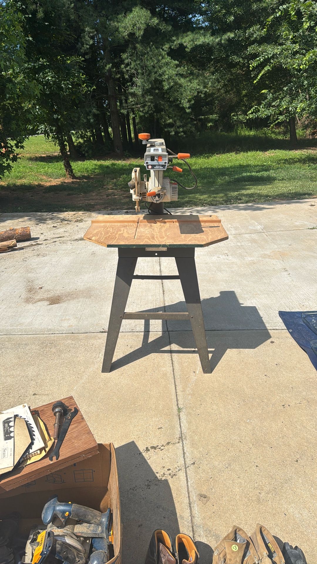 Black & Decker Radial Arm Saw 