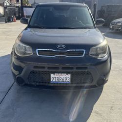 2015 Kia Soul , Clean Title , Low Miles 