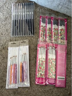 Daisy Gel Nail Brushes