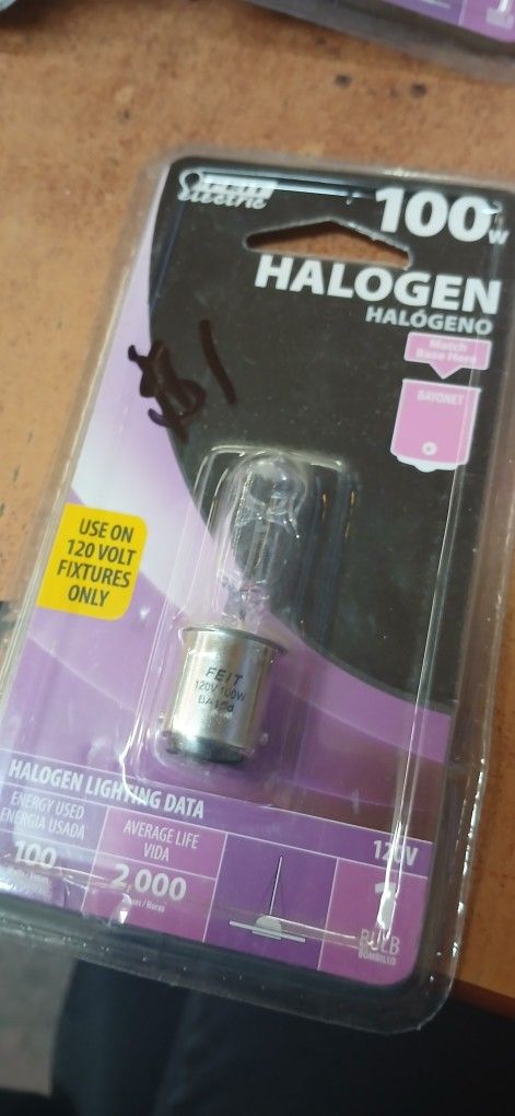 Light Bulb - Halogen - Small Lights Cheap