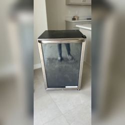 46 Bottle Beverage Cooler - New - Indianapolis, IN